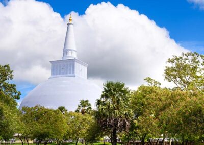 The White Stupa of Ruwanweliseya amidst the greenery